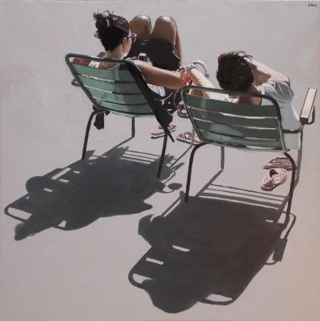 deux jeunes femmes sur les chaises 60X60 cm
