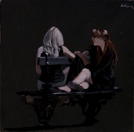 deux jeunes filles sur un banc
